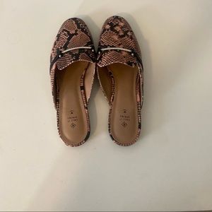 Cute shoes never worn